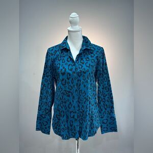 Blue Chico’s Animal Print Button Down Size 1 (8) EUC